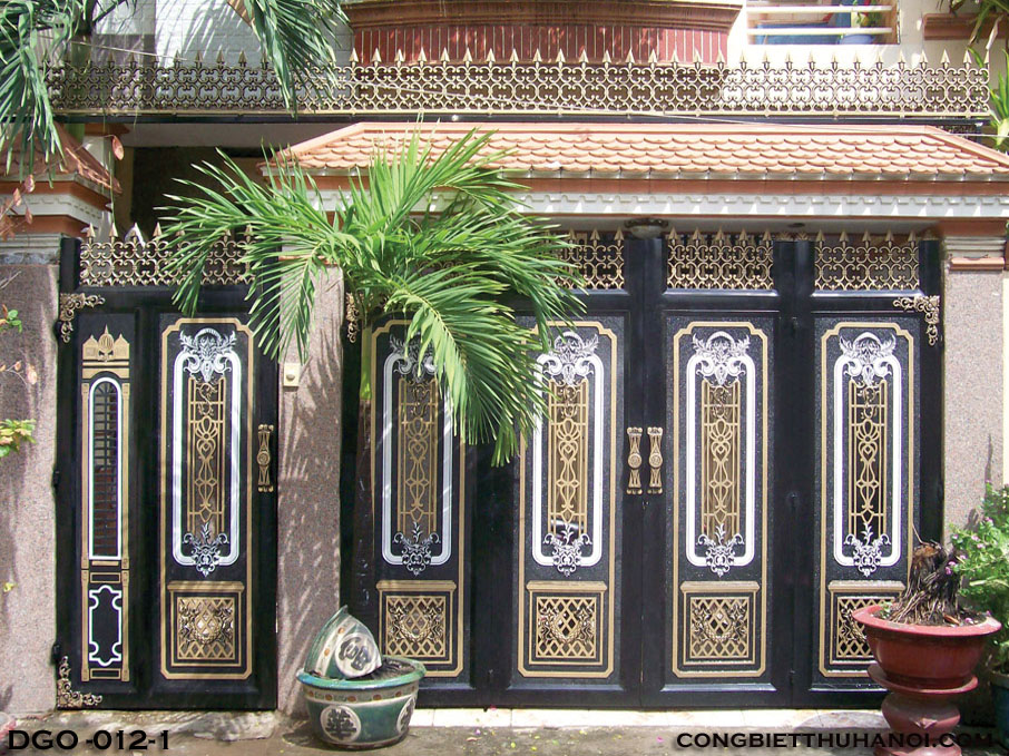 Cổng cửa 4 cánh